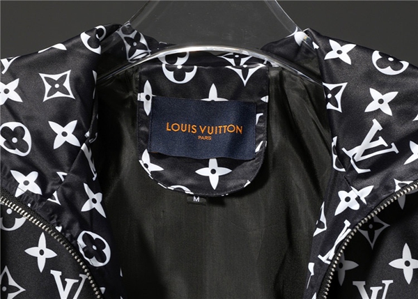 ブランドジャケット角部分ディテール